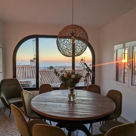 Willa Little Castle Sea&mountain - Vistas Al Mar Y Piscina Privada En Capistrano Village Urbanizacion,