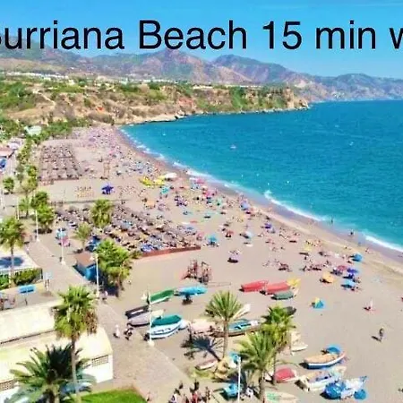 Little Castle: Sea & Mountain Views In * Nerja