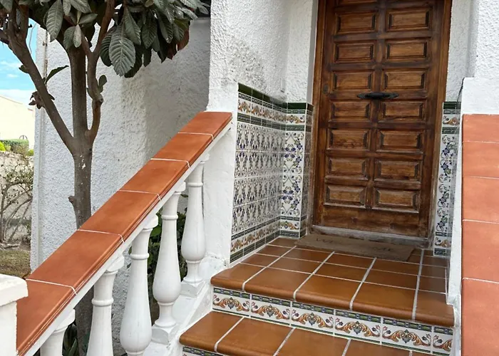 Little Castle Sea&mountain - Vistas Al Mar Y Piscina Privada En Capistrano Village Urbanizacion, Willa *