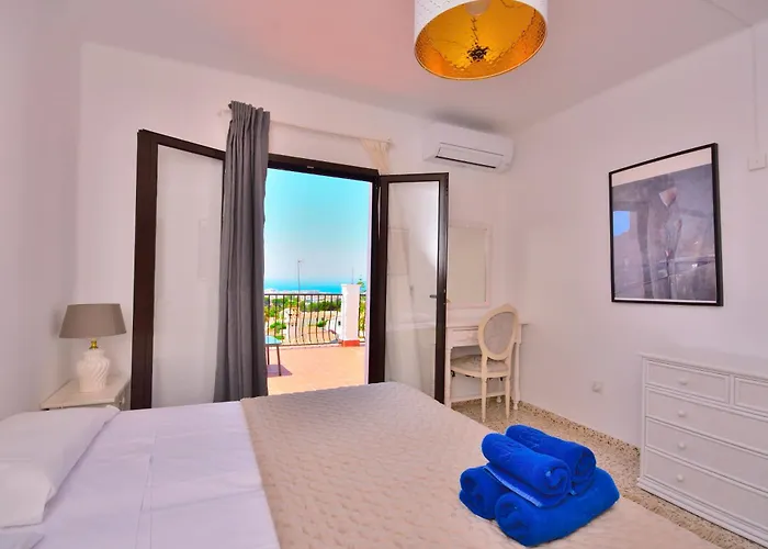 Villa Little Castle Sea&mountain - Vistas Al Mar Y Piscina Privada En Capistrano Village Urbanizacion,